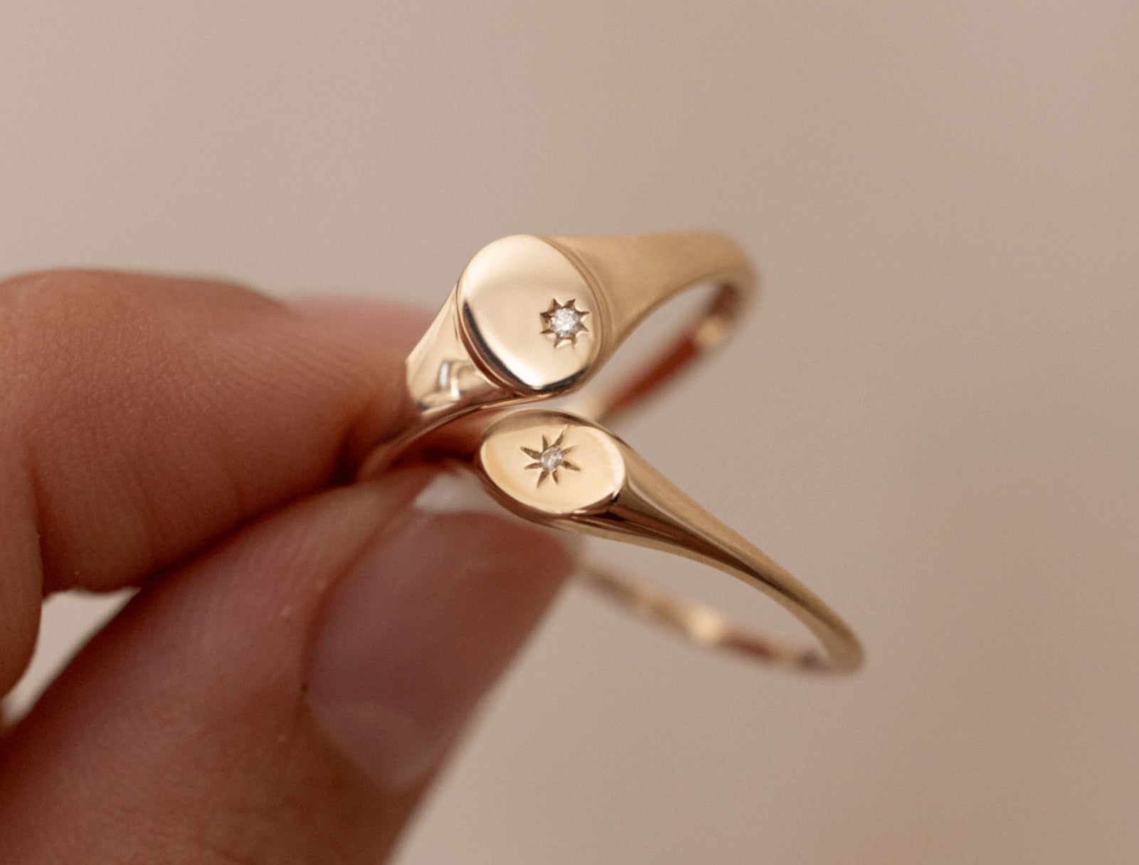 Picture of Luna Rae Solid 9k Gold Sol Ring