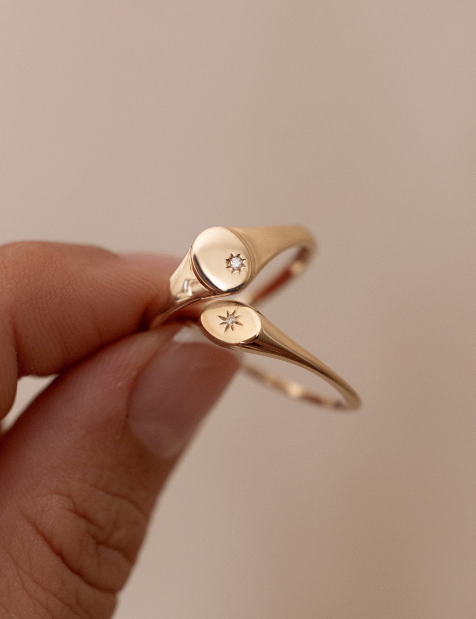 Picture of Luna Rae Solid 9k Gold Sol Ring