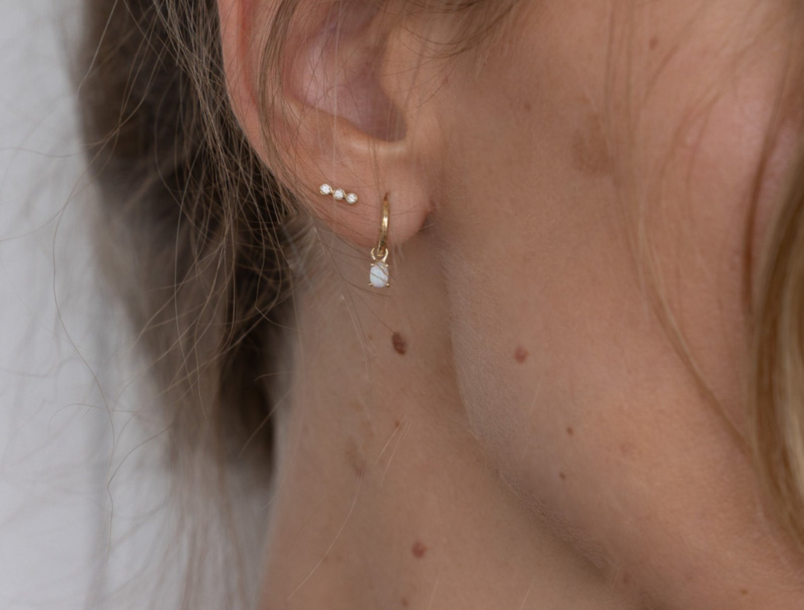 Picture of Luna Rae Solid 9k Gold Vivian Studs